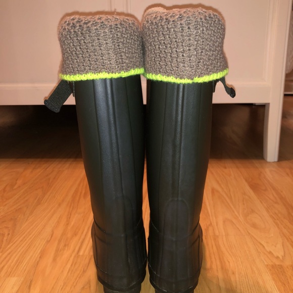 Dark Green Matte Hunter Boots - Picture 3 of 6